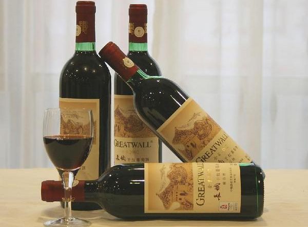 法国进口红酒全指南：品牌推荐、购买渠道和品鉴技巧